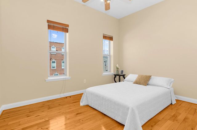 1005 S BAYLIS ST, Baltimore, MD 21224