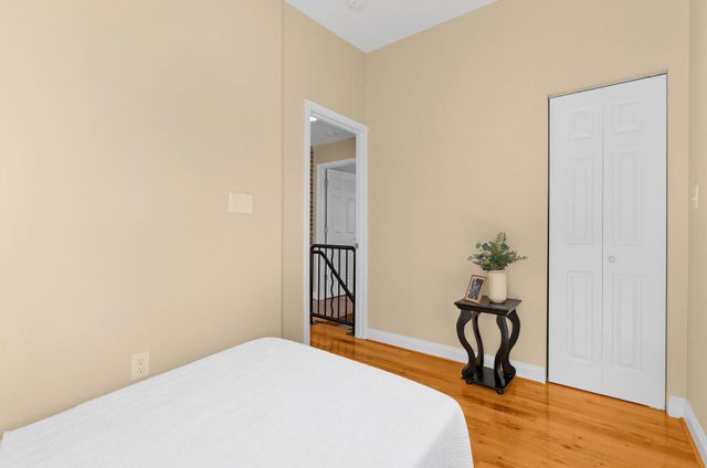 1005 S BAYLIS ST, Baltimore, MD 21224