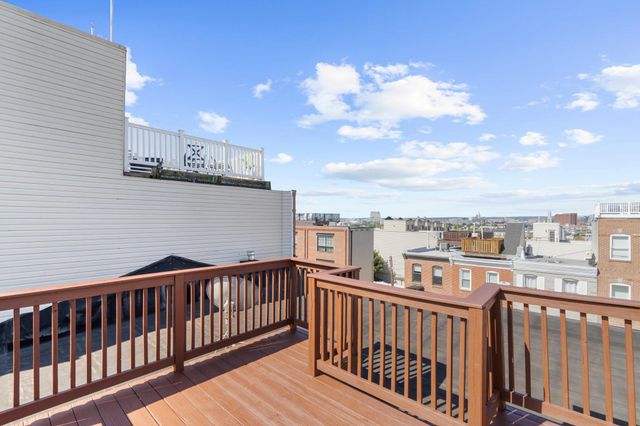 1005 S BAYLIS ST, Baltimore, MD 21224