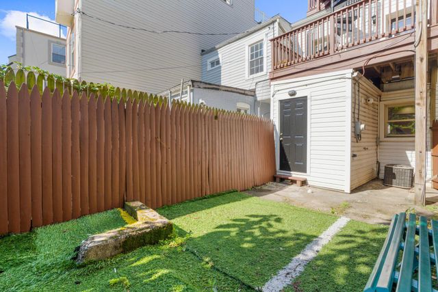 1005 S BAYLIS ST, Baltimore, MD 21224