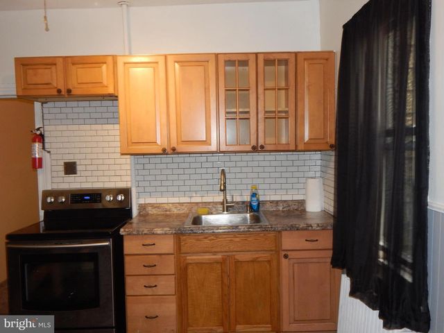 169 N FRANKLIN ST, Pottstown, PA 19464