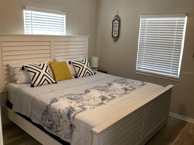 6062 OAK RIDGE AVENUE, New Port Richey, FL 34653