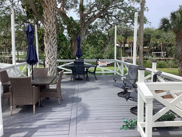 6062 OAK RIDGE AVENUE, New Port Richey, FL 34653