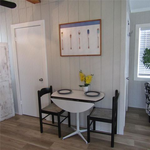 6062 OAK RIDGE AVENUE, New Port Richey, FL 34653