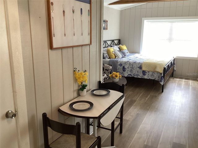 6062 OAK RIDGE AVENUE, New Port Richey, FL 34653