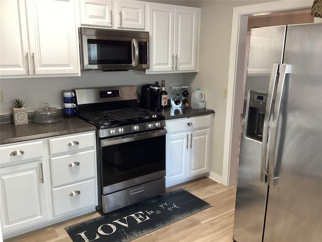 6062 OAK RIDGE AVENUE, New Port Richey, FL 34653