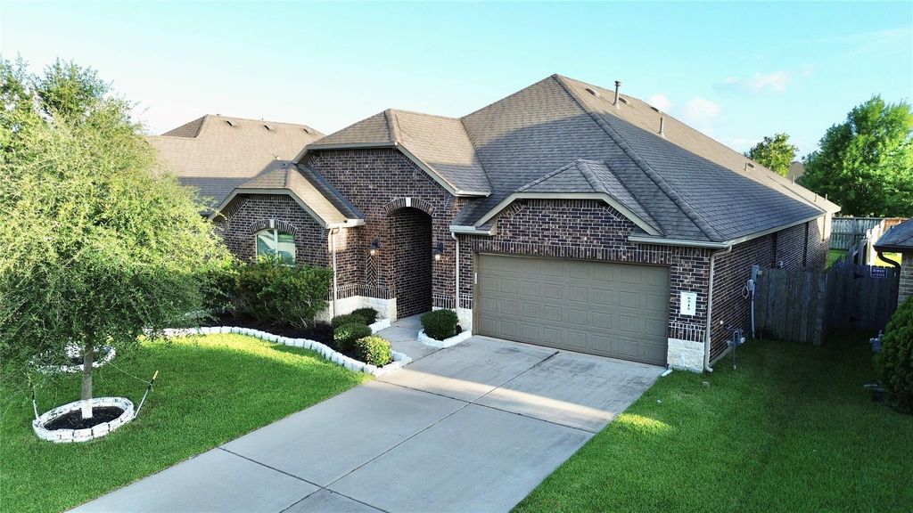 6515 Sterling Shores Lane, Rosenberg, TX 77471