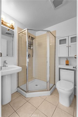 580 W Main 318, Alhambra, CA 91801