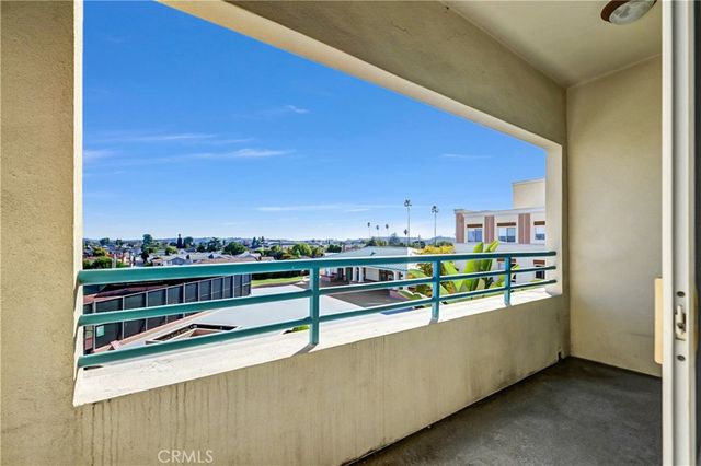 580 W Main 318, Alhambra, CA 91801