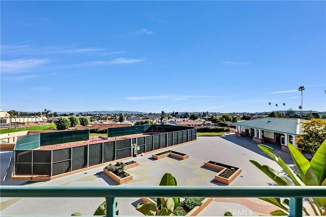 580 W Main 318, Alhambra, CA 91801