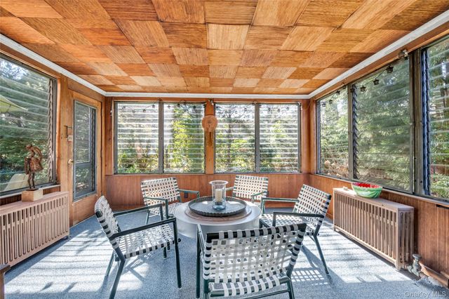 96 Quaker Ridge Road, Manhasset, NY 11030