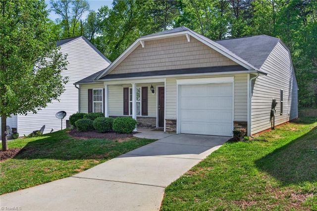 1257 Stonefield Crossing Court, Winston-salem, NC 27107