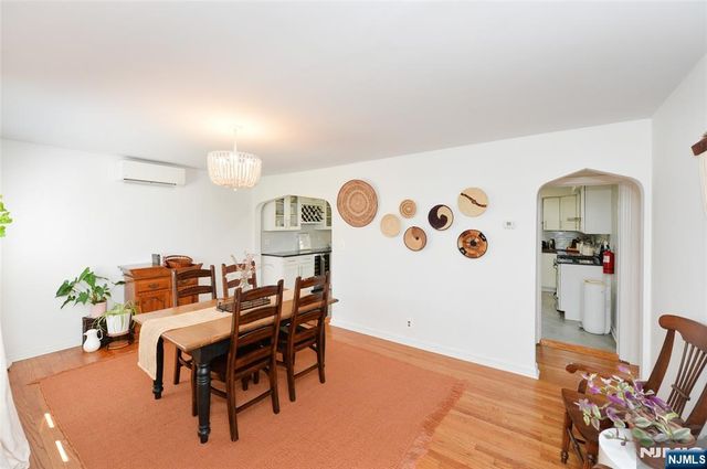 5-18 6th Street, Fair Lawn, NJ 07410