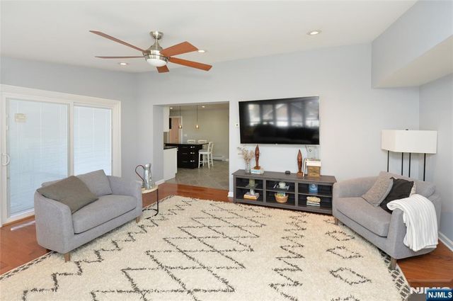 5-18 6th Street, Fair Lawn, NJ 07410