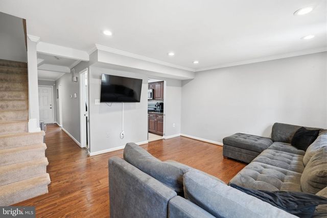 14835 EMBERDALE DR, Woodbridge, VA 22193