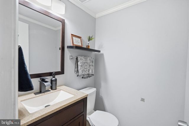 14835 EMBERDALE DR, Woodbridge, VA 22193