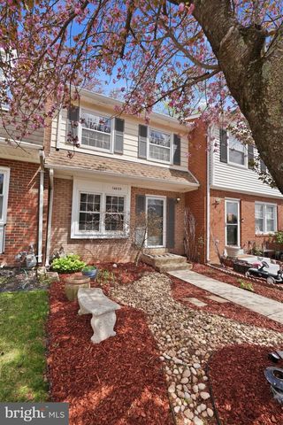 14835 EMBERDALE DR, Woodbridge, VA 22193