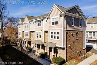 1081 N Sherman Drive, Royal Oak, MI 48067