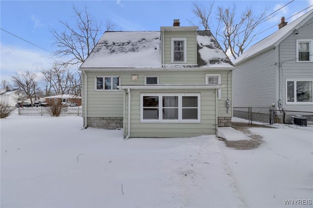 110 Moulton Avenue, Tonawanda, NY 14223