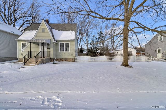 110 Moulton Avenue, Tonawanda, NY 14223