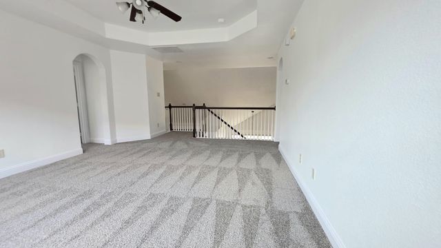 11516 Round Leaf Drive, Fort Worth, TX 76244