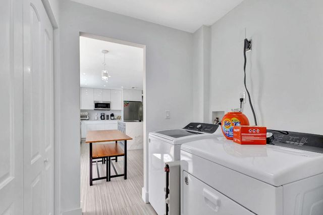 9518 Keating Drive, Palm Beach Gardens, FL 33410