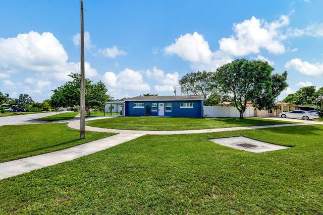 9518 Keating Drive, Palm Beach Gardens, FL 33410