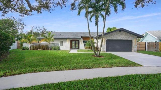 3029 NW 26th Avenue, Boca Raton, FL 33434