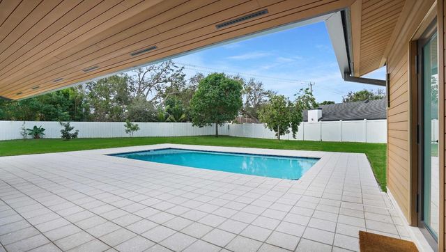 3029 NW 26th Avenue, Boca Raton, FL 33434