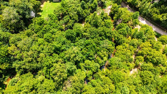 713 Preston Baggett Rd, Cumberland City, TN 37050
