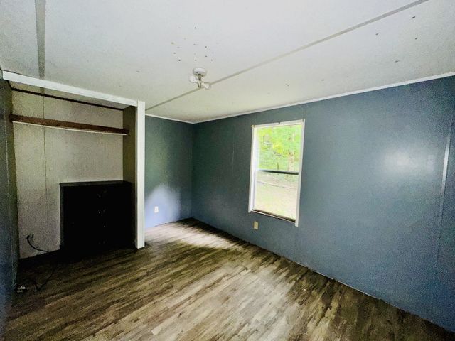 713 Preston Baggett Rd, Cumberland City, TN 37050