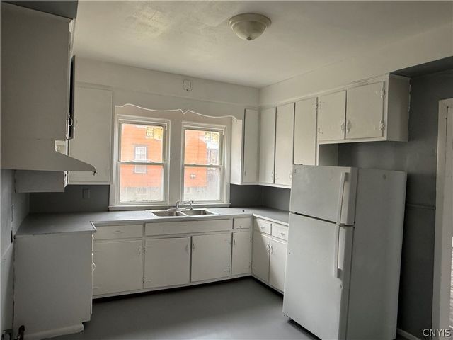 509 Hudson Street 11, Syracuse, NY 13207