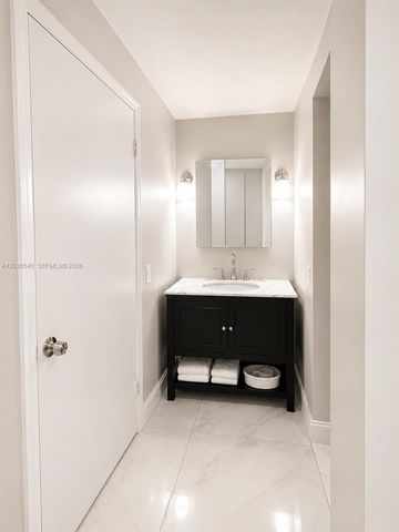 4122 Collins Ave 6A, Miami Beach, FL 33140