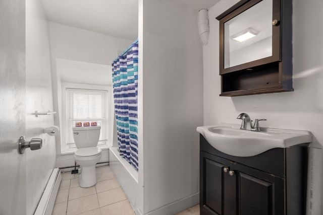 212 Princeton St. 2, Boston, MA 02128