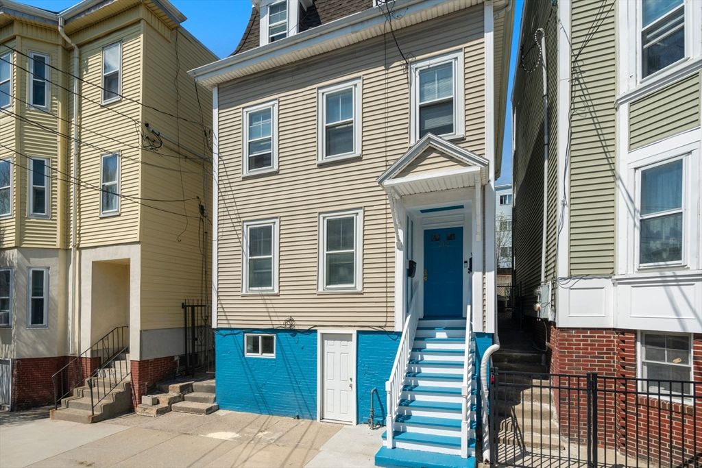 212 Princeton St. 2, Boston, MA 02128