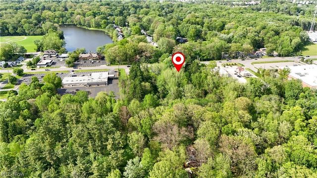E Aurora Road, Northfield Center, OH 44067