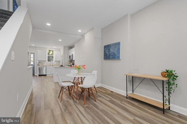 2712 W MOSHER ST, Baltimore, MD 21216