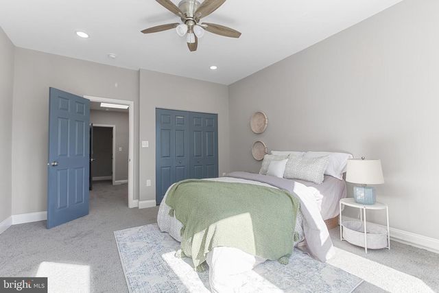 2712 W MOSHER ST, Baltimore, MD 21216