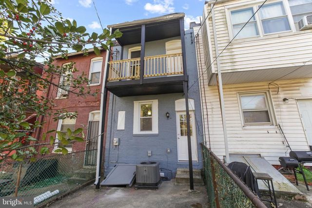 2712 W MOSHER ST, Baltimore, MD 21216