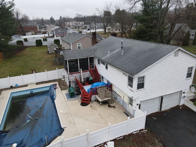 117 Silver St, Agawam, MA 01001