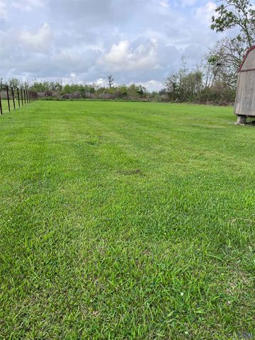 5648 Shrimpers Row, Houma, LA 70363