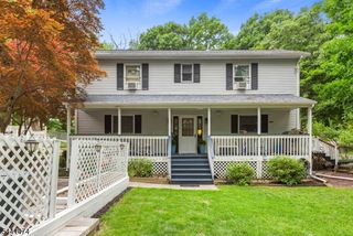 136 Jefferson Trl, Hopatcong Boro, NJ 07843