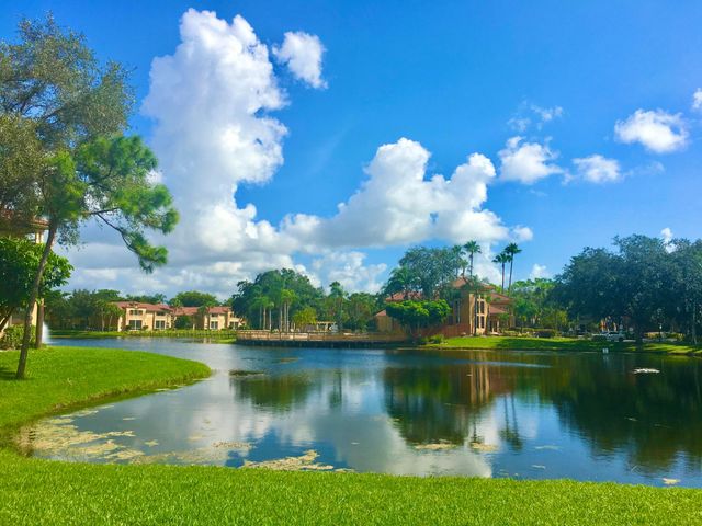 4799 Via Palm Lakes 1617, West Palm Beach, FL 33417