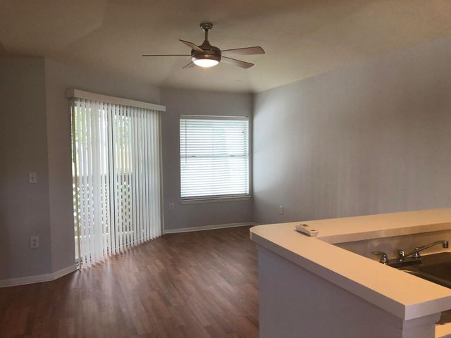 4799 Via Palm Lakes 1617, West Palm Beach, FL 33417
