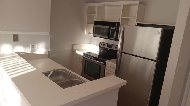 4799 Via Palm Lakes 1617, West Palm Beach, FL 33417