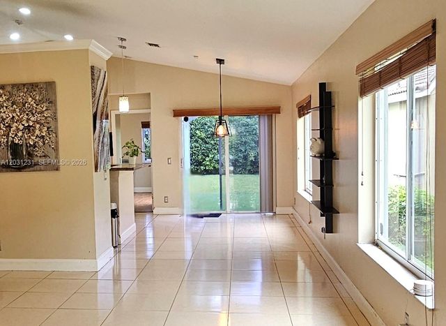 4232 Mahogany Ridge Dr, Weston, FL 33331