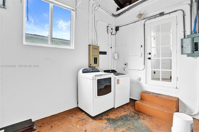 5801 SW 20th St, Miami, FL 33155