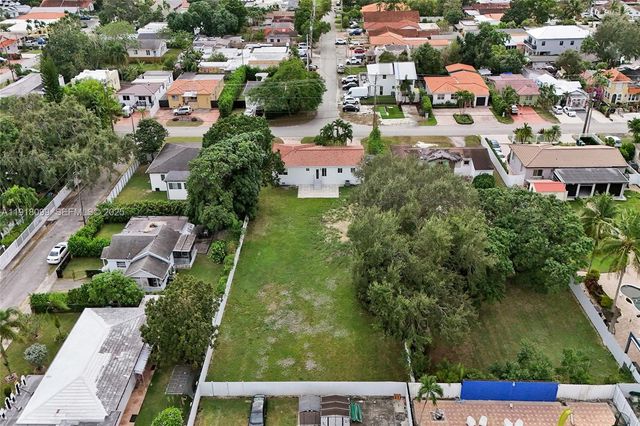 5801 SW 20th St, Miami, FL 33155