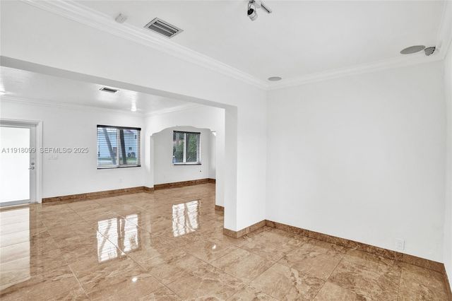 5801 SW 20th St, Miami, FL 33155