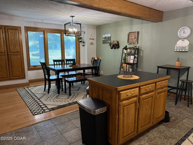 9997 Harmony Road, Carthage, MO 64836